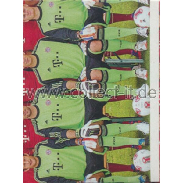 BAM1213 - Sticker 6 - Mannschaftsbild  - Panini FC Bayern München 2012/13