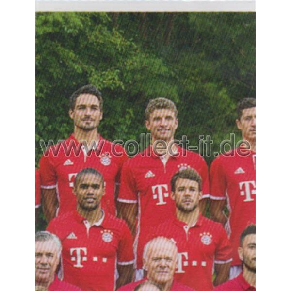 BAM1617 - Sticker 4 - Mannschaftsbild - Panini FC Bayern München 2016/17