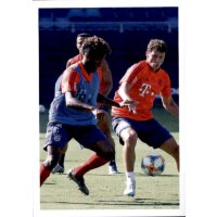 Sticker 153 - Training- Panini FC Bayern München...
