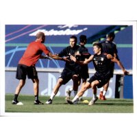 Sticker 158 - Training - Panini FC Bayern München...